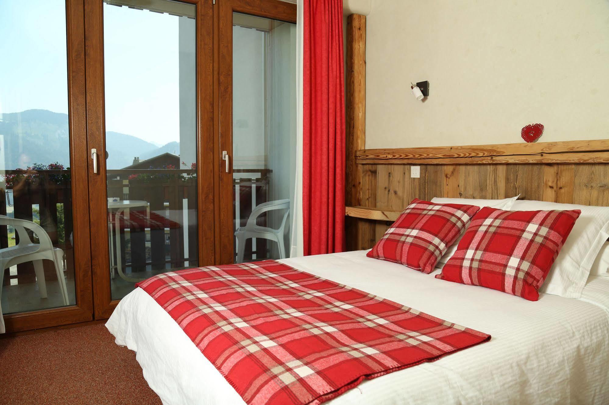 Hotel Le Christania Bellevaux